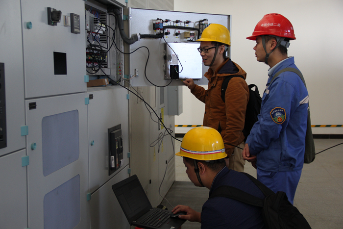 1572951594570601.jpg 图1:送电前置检查.JPG