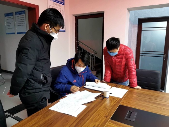 图1 业主代表检查_副本.jpg