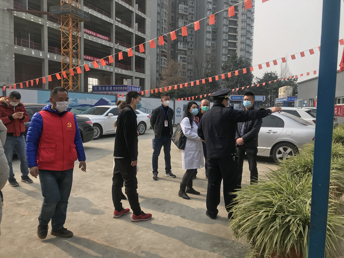 1582956336105591.jpg 图三:实地察看_副本.jpg