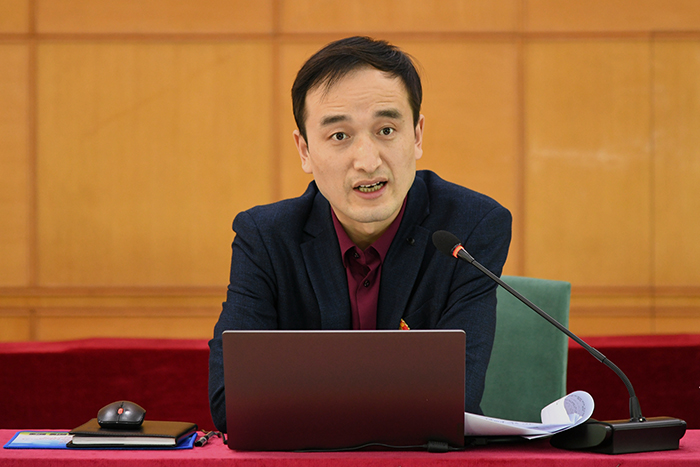 1586931614130842.jpg 图10:集体学习《中国中铁股份有限公司管理人员政纪处分规定》副本.jpg