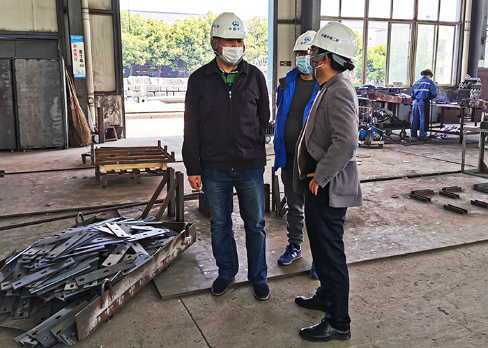 1587127717654986.jpg 设备检查副本.jpg