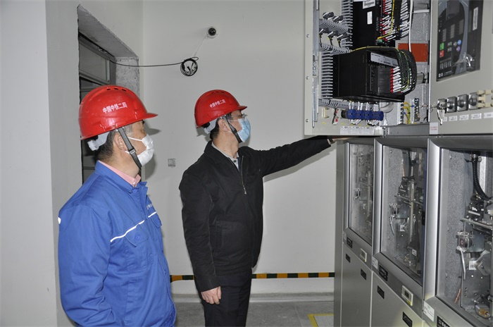 1588078674135997.jpg 王朝辉副总检查5副本.jpg