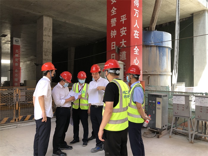 1589980998433631.jpg 图:检查现场副本.jpg