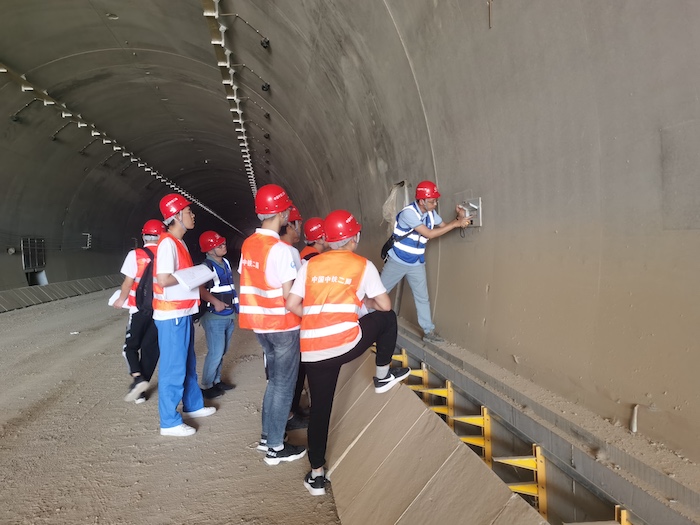 1597116667121964.jpg 图2:隧道照明工程检修插座安装要求.jpg