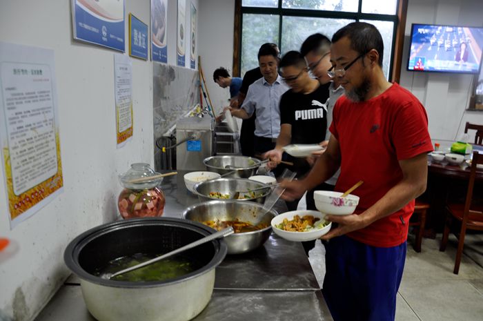 1599614950107940.jpg 厉行节约 (2)_副本.jpg