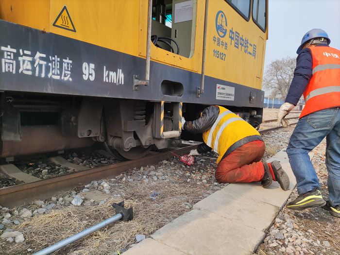 1615364238148588.jpg 图2:车辆检查.jpg