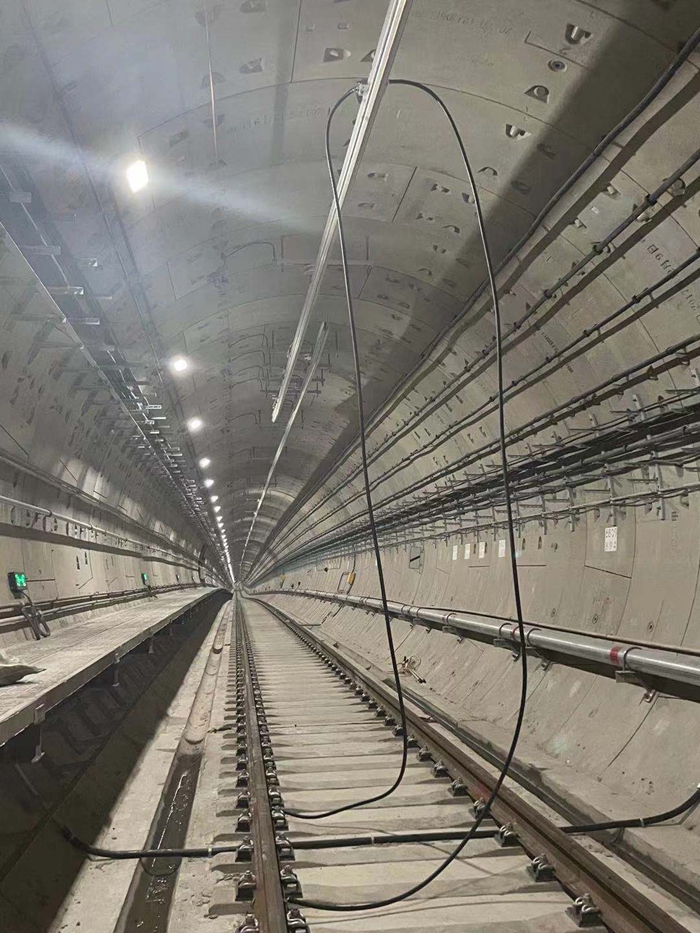 1619059076959350.jpg 图2:接触网短路试验.JPG