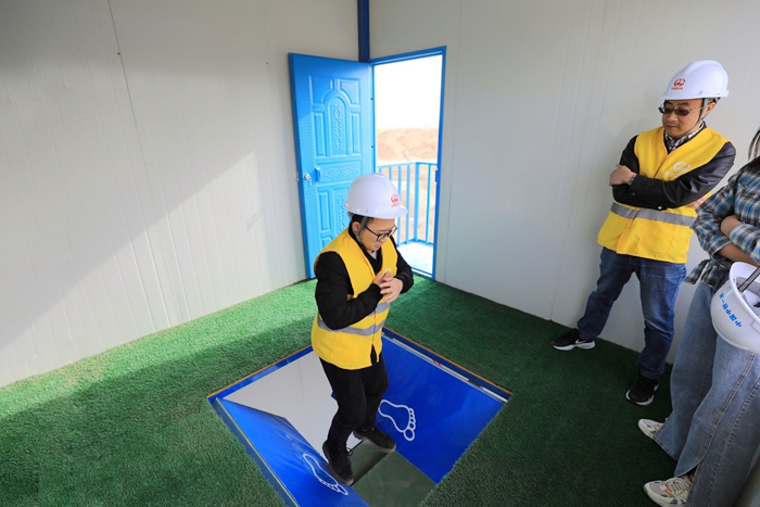 1619185337308107.jpg 高空坠落体验.jpg