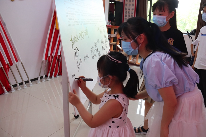图4.JPG
