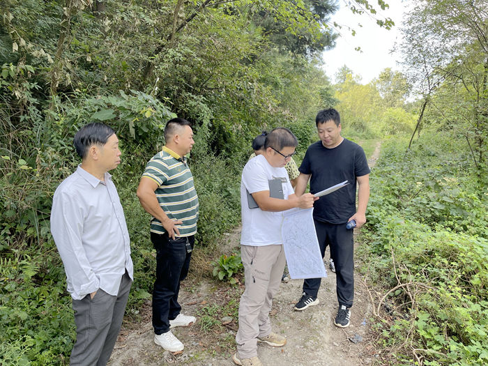 1631958670460181.jpg 图1:乌当区林业局现场勘查_副本.jpg