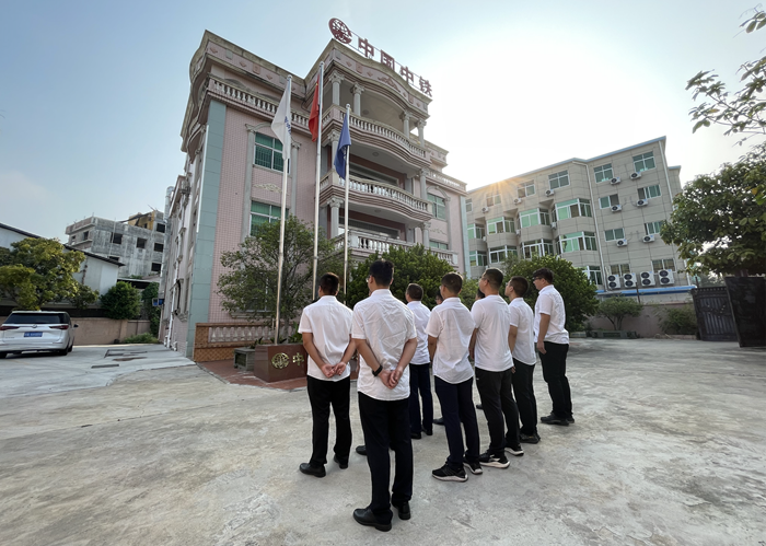 1632308217675728.png 图一:项目部升旗仪式.png