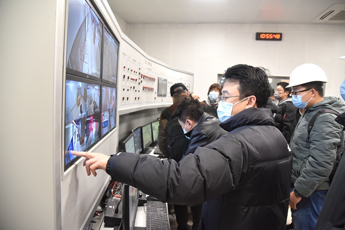 1639010154779434.jpg 图1:验收现场.JPG