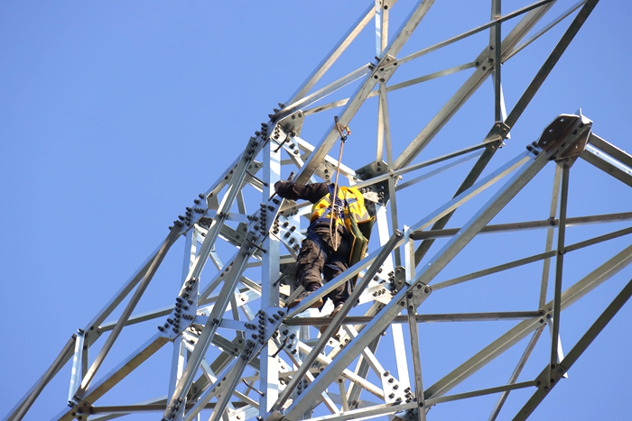 1639097839711530.jpg 铁塔组立.JPG